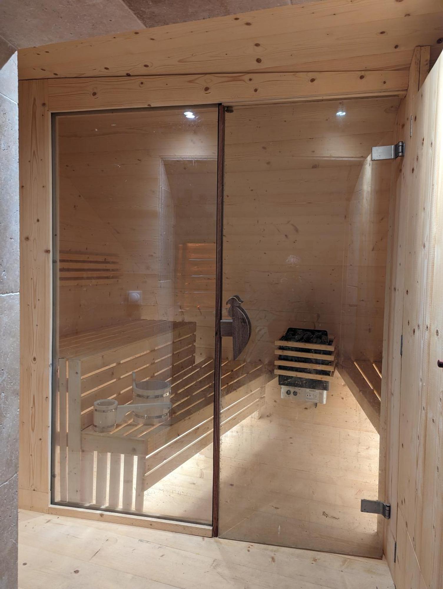 Phoenix Maison D'Hotes & Spa Ginasservis Exterior photo
